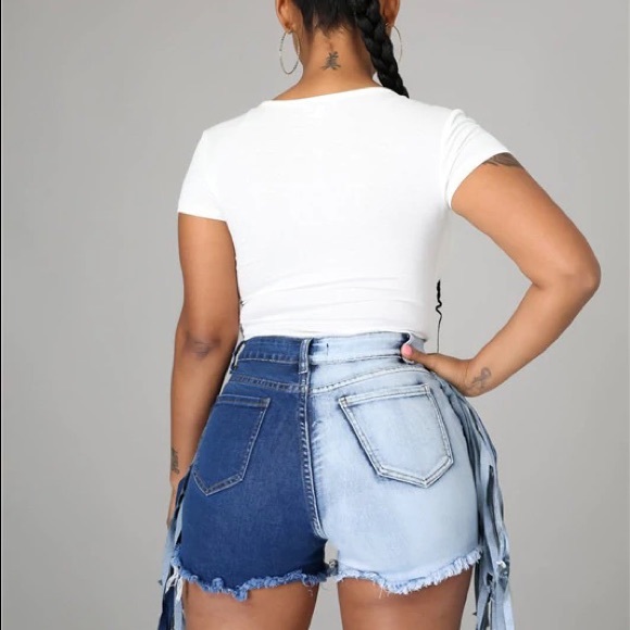 Womens 2 tone jean shorts - Picture 3 of 3